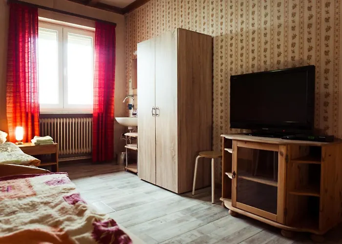 Monteurzimmer Linde *